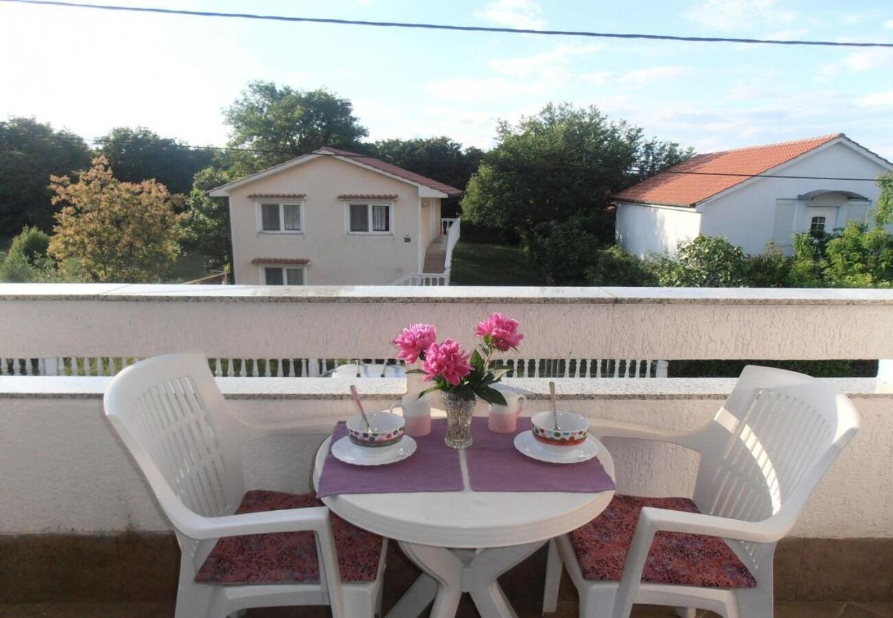 Apartment Dragica Malinska Extérieur photo